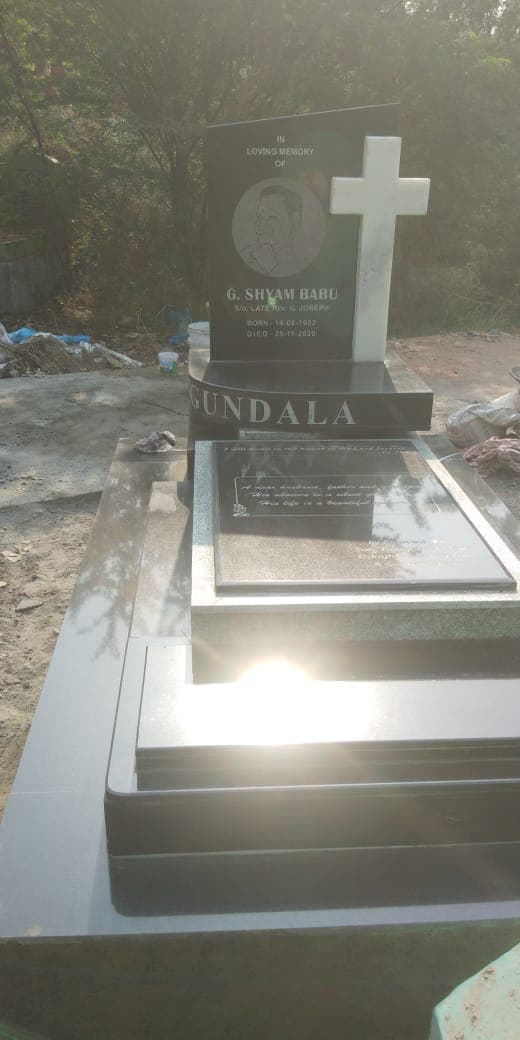 Polished Granite Cross & Stepped Headpiece #9720211542